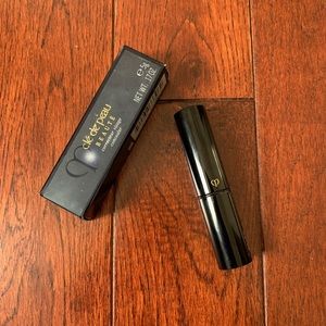 Cle de Peau Beaute Concealer in Almond